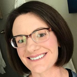 Meet your Posher, Lacey